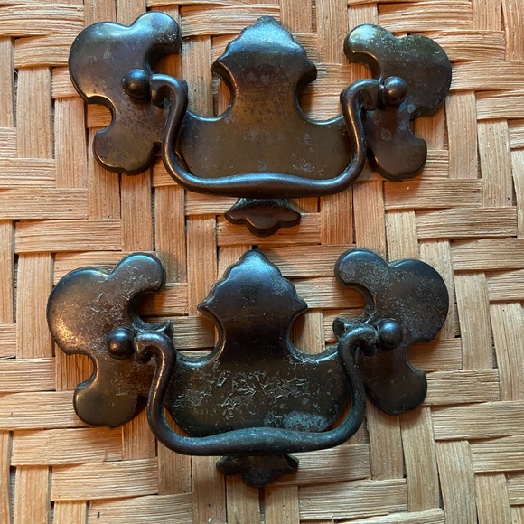 Brass Chippendale  Vtg Antique Drawer Pull Colonial 3” OC 4.75 Width 
Set of 2 - Picture 1 of 3